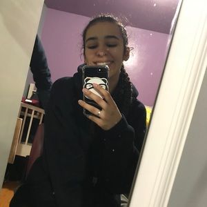 Meet your Posher, Jacqueline